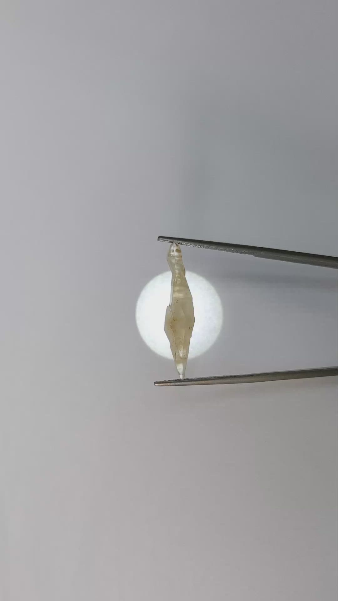 5.56 Ct. Yellow Sapphire Crystal from Ceylon (Sri Lanka) Size Video