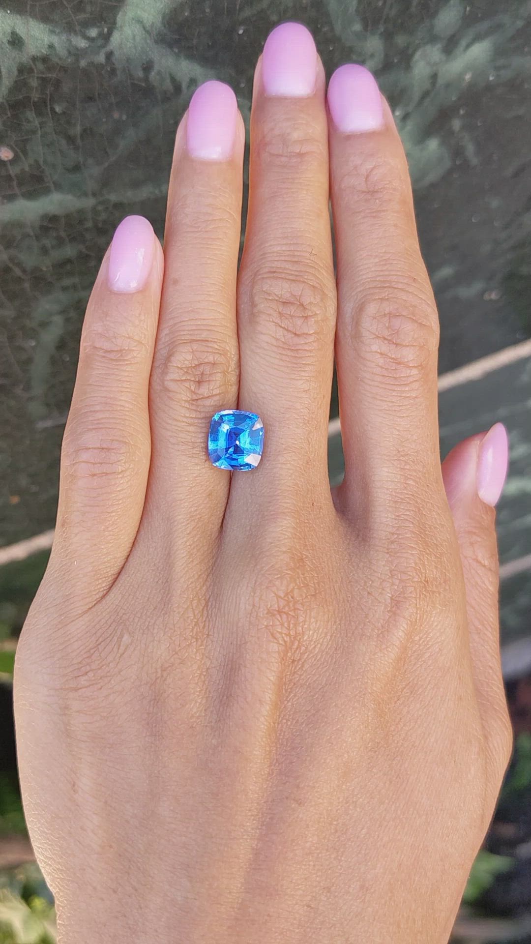 4.54 Ct. Blue Sapphire from Ceylon (Sri Lanka) Size Video