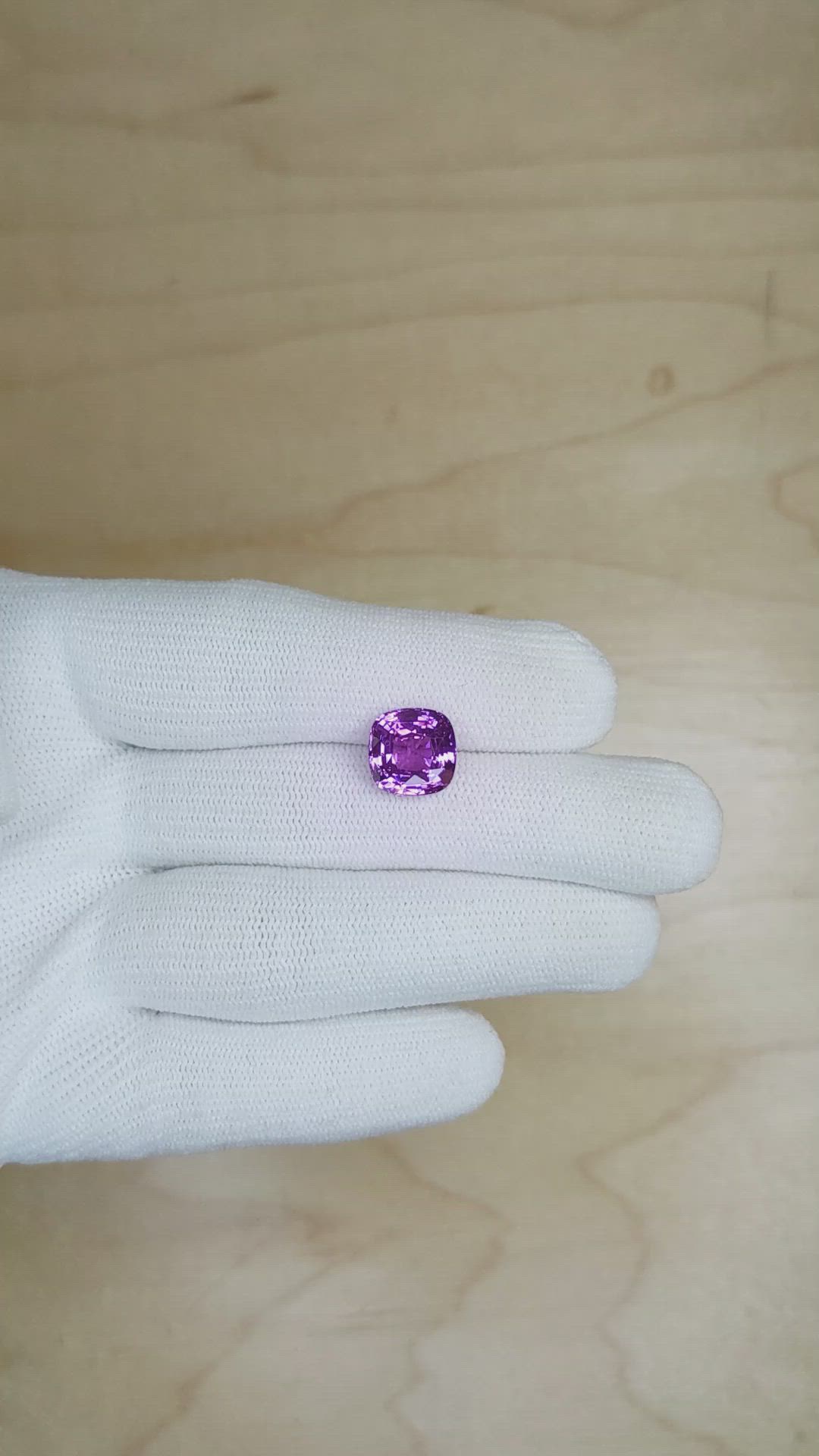 5.12 Ct. Purple Sapphire from Ceylon (Sri Lanka) Size Video