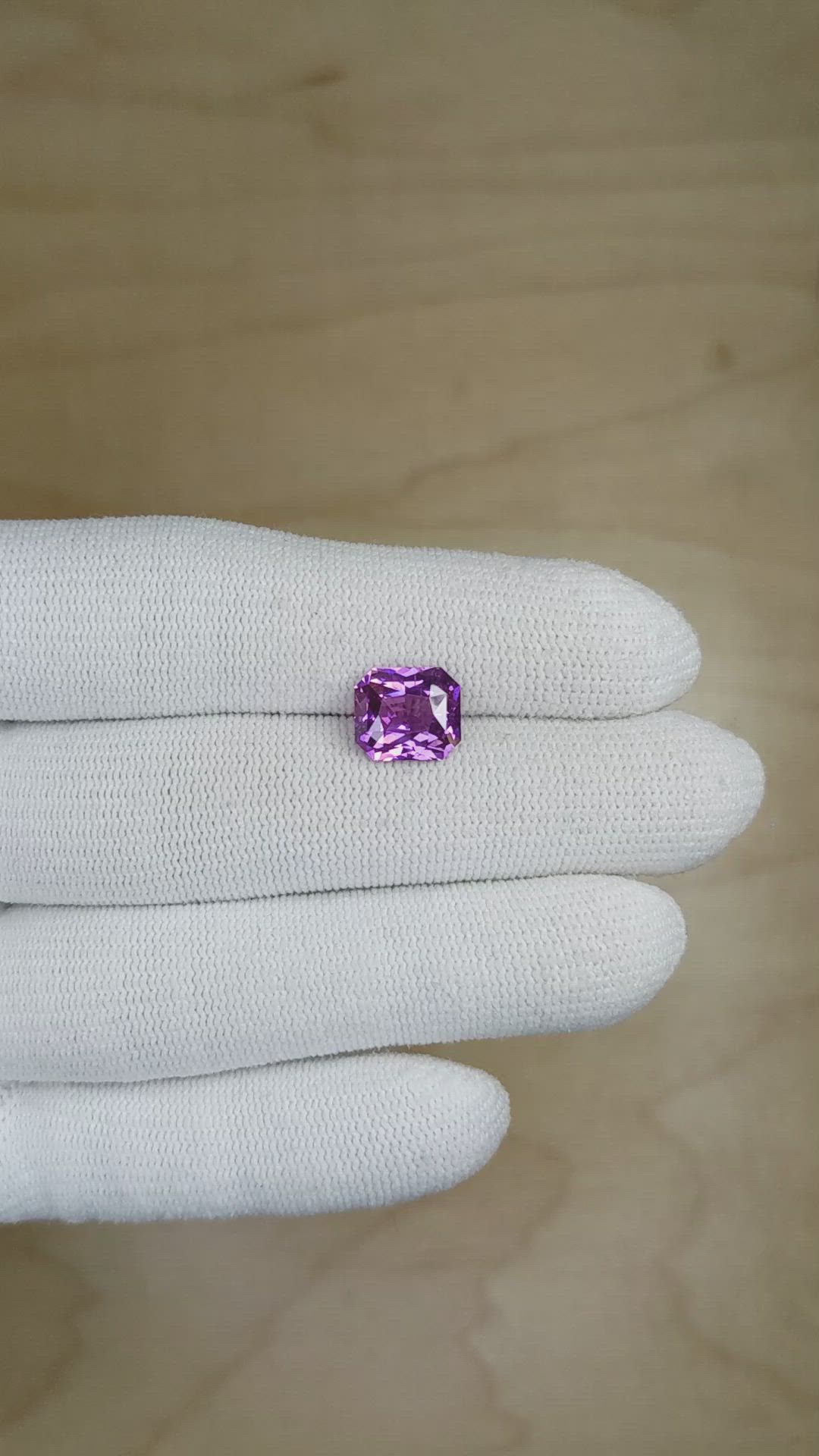 3.52 Ct. Purple Sapphire from Ceylon (Sri Lanka) Size Video