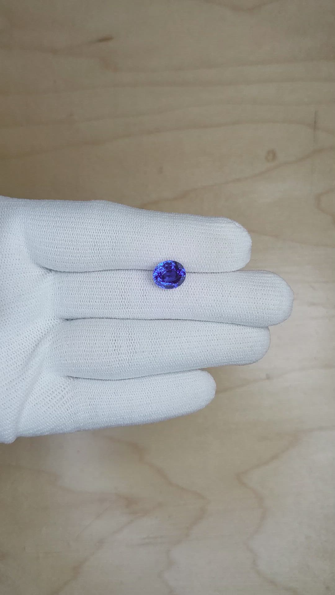 3.60 Ct. Blue Sapphire from Ceylon (Sri Lanka) Size Video