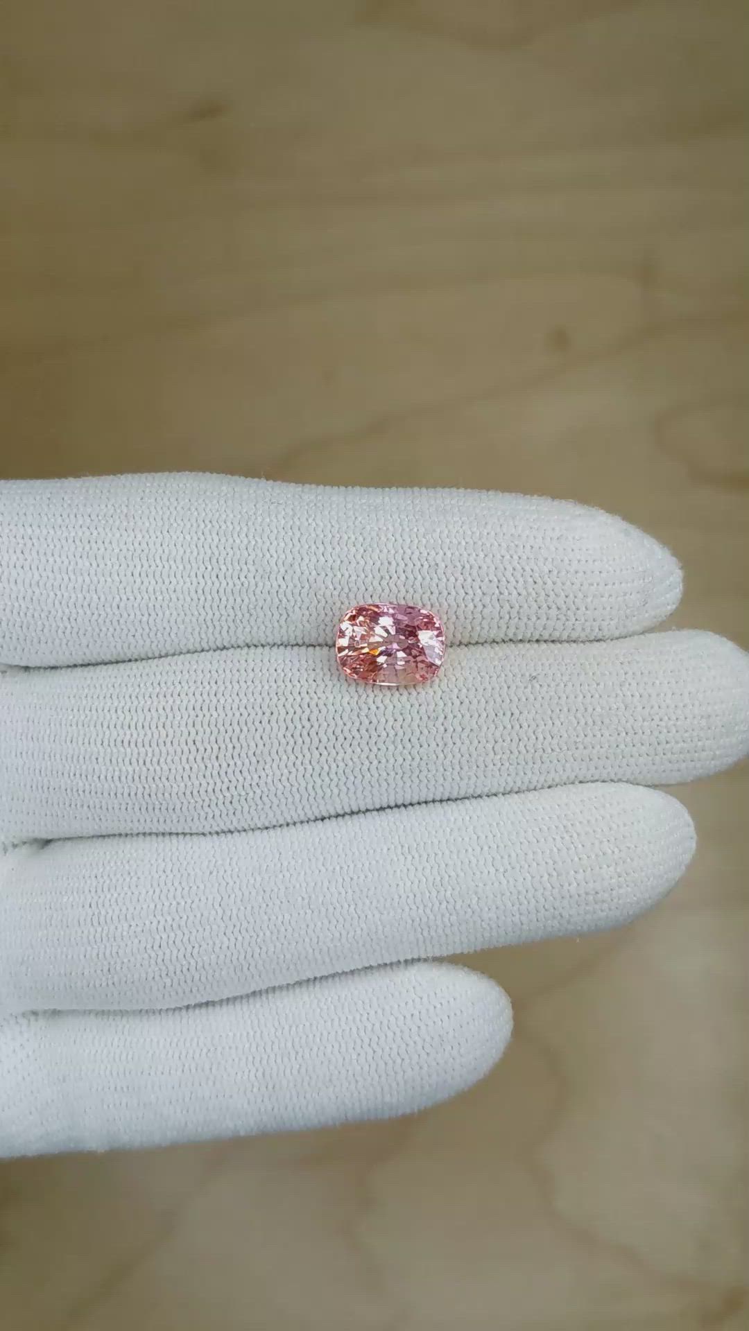 3.98 Ct. Padparadscha Sapphire from Ceylon (Sri Lanka) Size Video