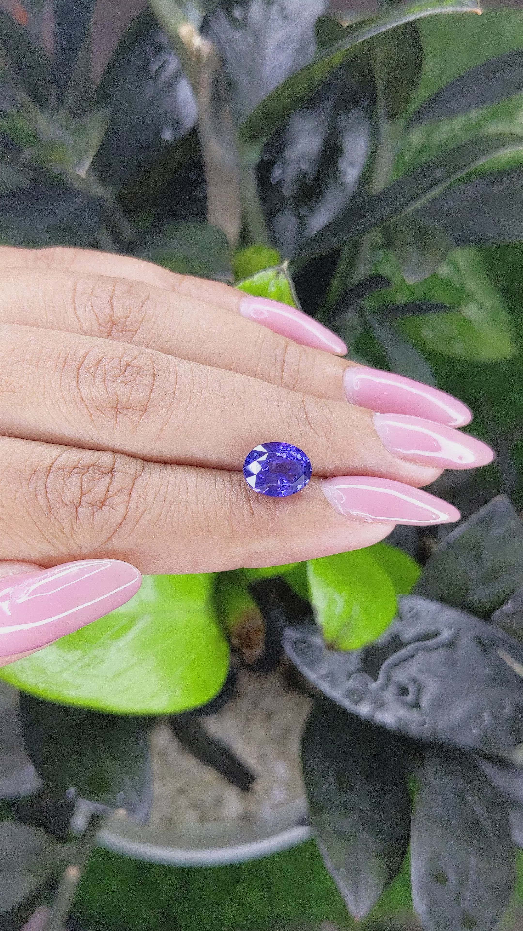 3.54 Ct. Color Change Sapphire from Ceylon (Sri Lanka) Size Video