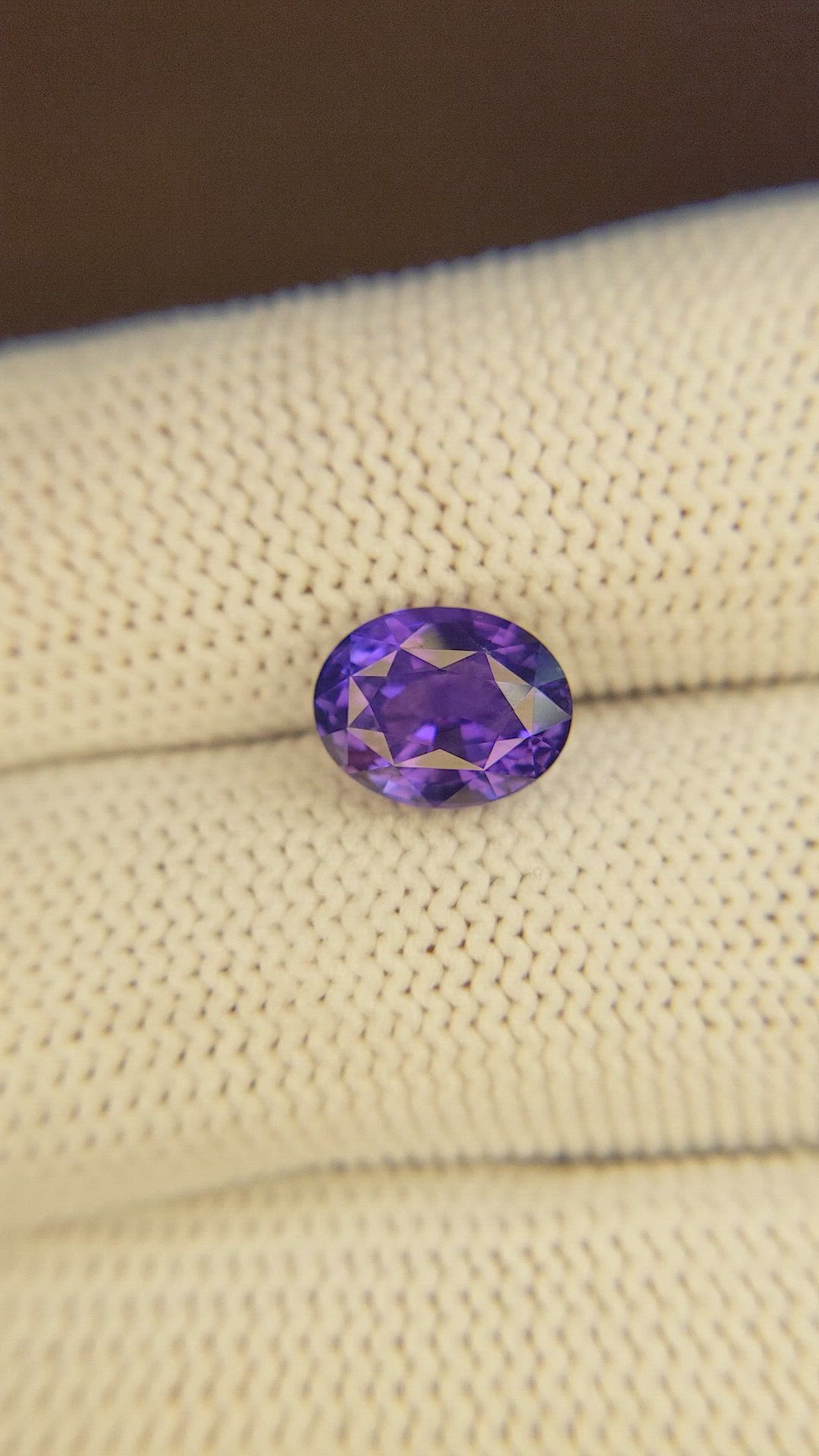 3.54 Ct. Color Change Sapphire from Ceylon (Sri Lanka) Size Video