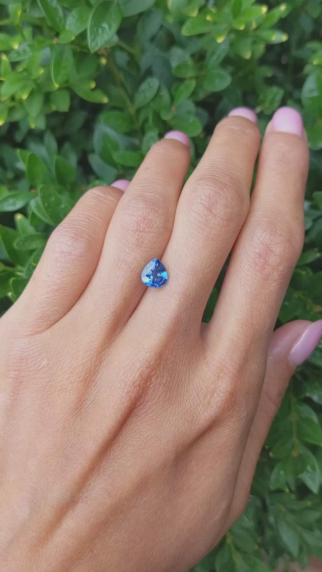 1.72 Ct. Blue Sapphire from Thailand Size Video