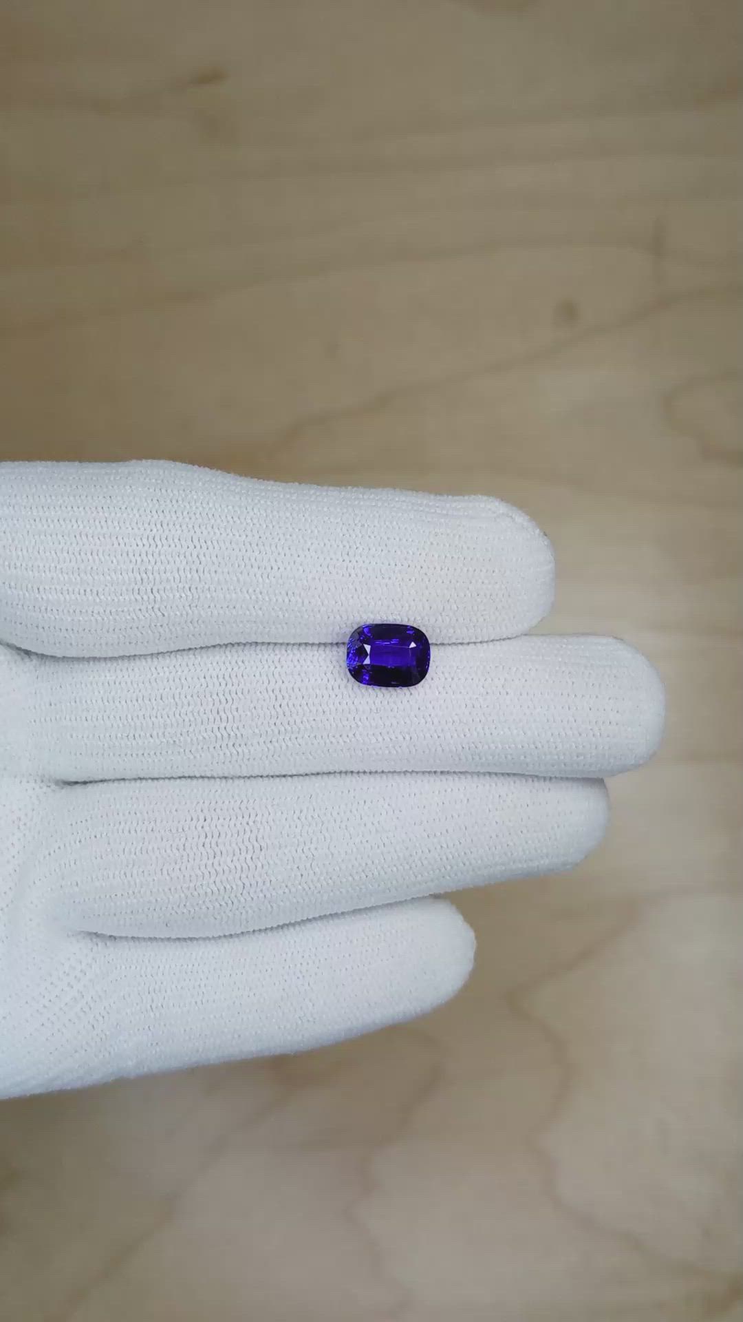 2.53 Ct. Blue Sapphire from Ceylon (Sri Lanka) Size Video