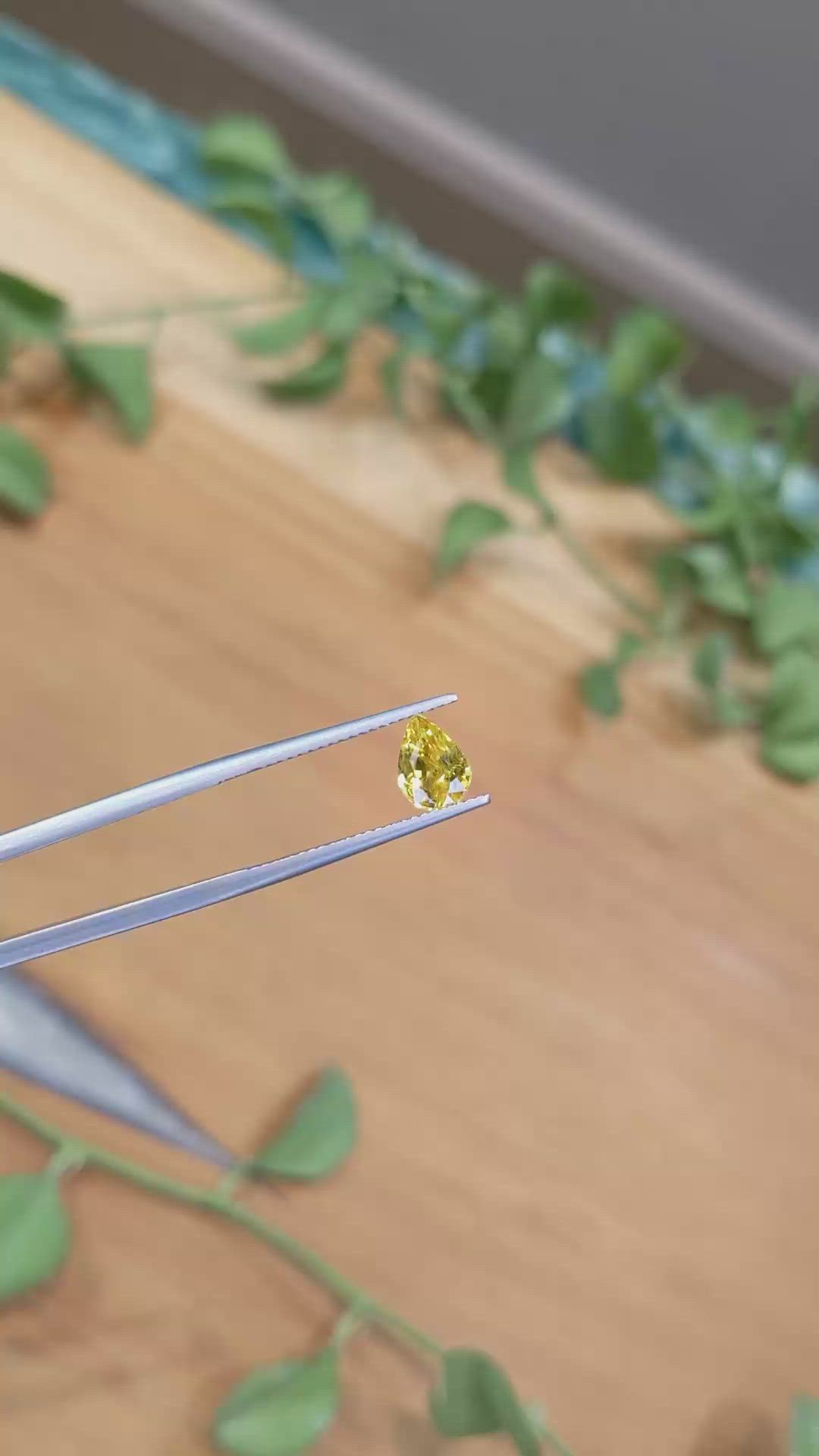 1.55 Ct. Yellow Sapphire from Ceylon (Sri Lanka) Size Video