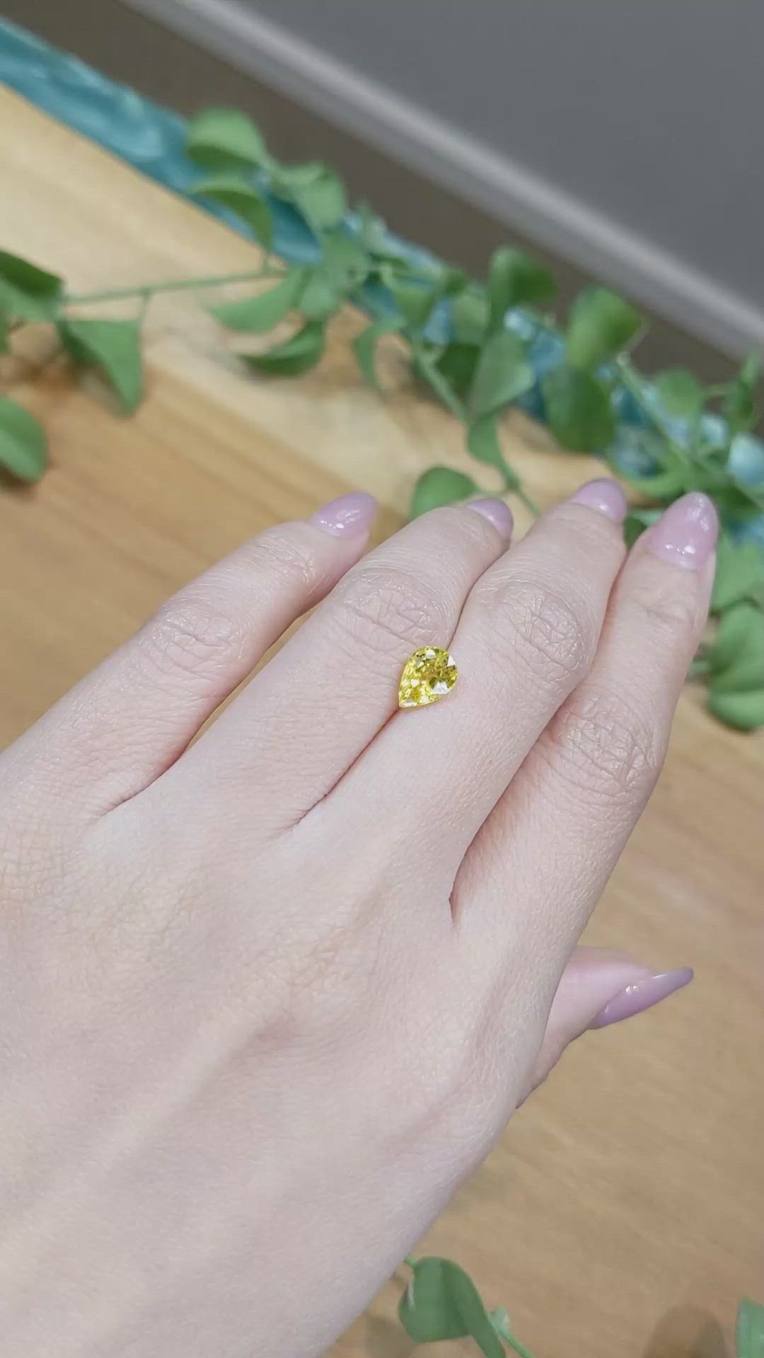 1.55 Ct. Yellow Sapphire from Ceylon (Sri Lanka) Size Video