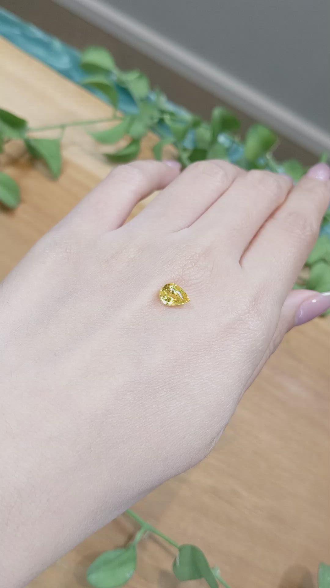 1.55 Ct. Yellow Sapphire from Ceylon (Sri Lanka) Size Video