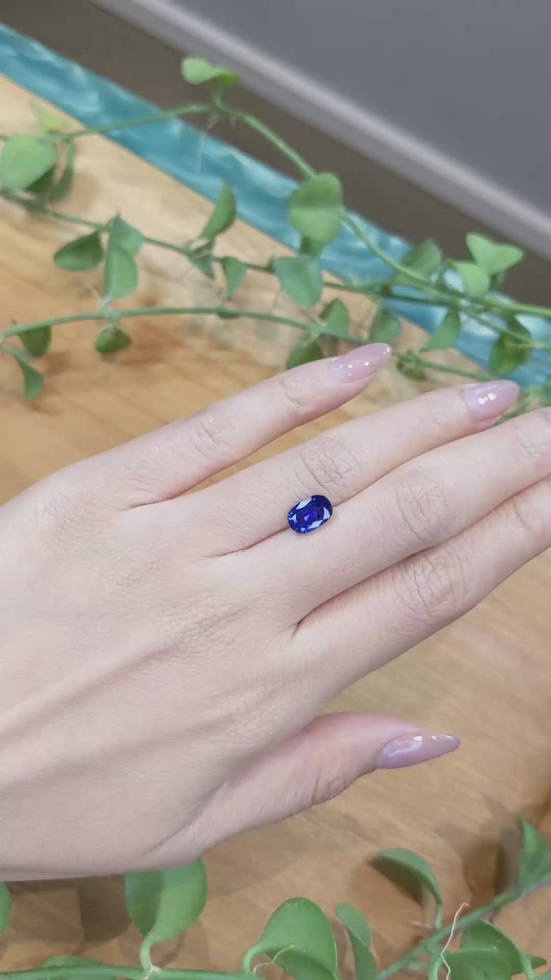 2.15 Ct. Blue Sapphire from Ceylon (Sri Lanka) Size Video