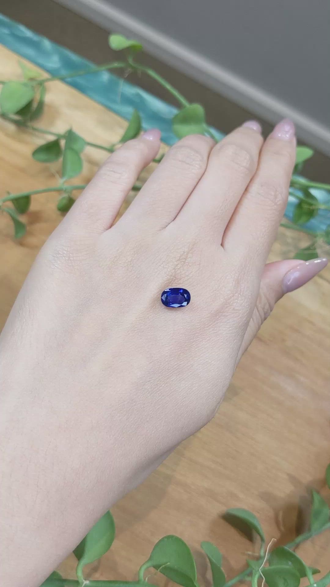 2.15 Ct. Blue Sapphire from Ceylon (Sri Lanka) Size Video