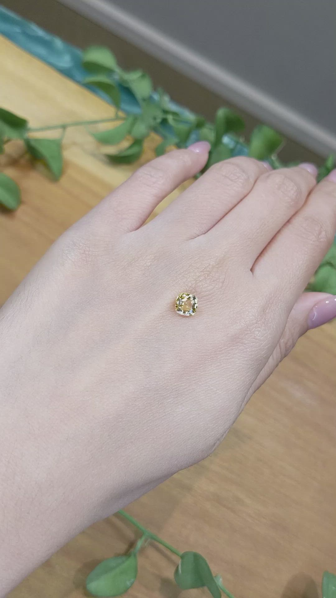 1.25 Ct. Orangish Yellow Sapphire from Ceylon (Sri Lanka) Size Video