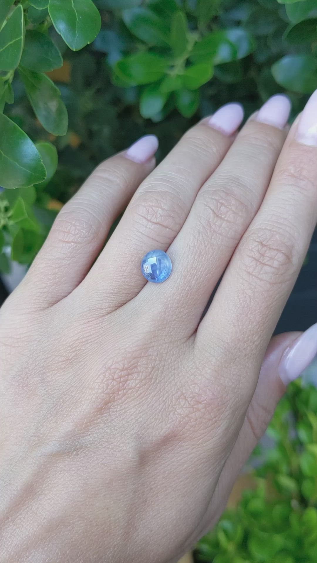 2.55 Ct. Blue Star Sapphire from Burma (Myanmar) Size Video