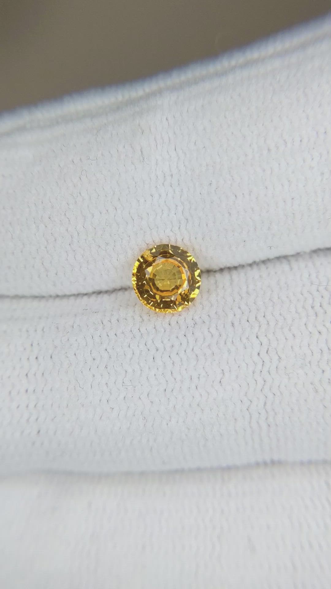 1.11 Ct. Orangish Yellow Sapphire from Ceylon (Sri Lanka) Size Video