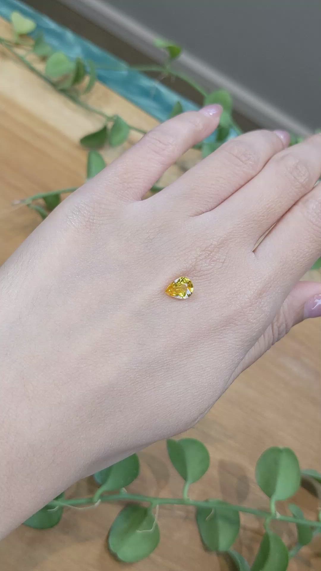 1.15 Ct. Orangish Yellow Sapphire from Ceylon (Sri Lanka) Size Video