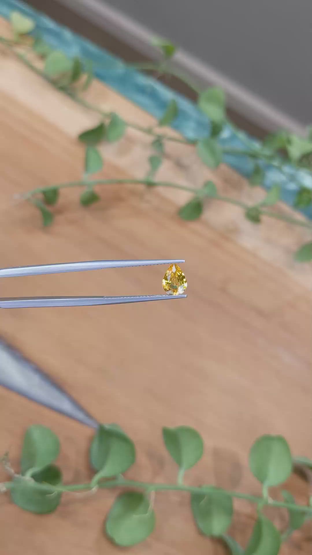 1.15 Ct. Orangish Yellow Sapphire from Ceylon (Sri Lanka) Size Video