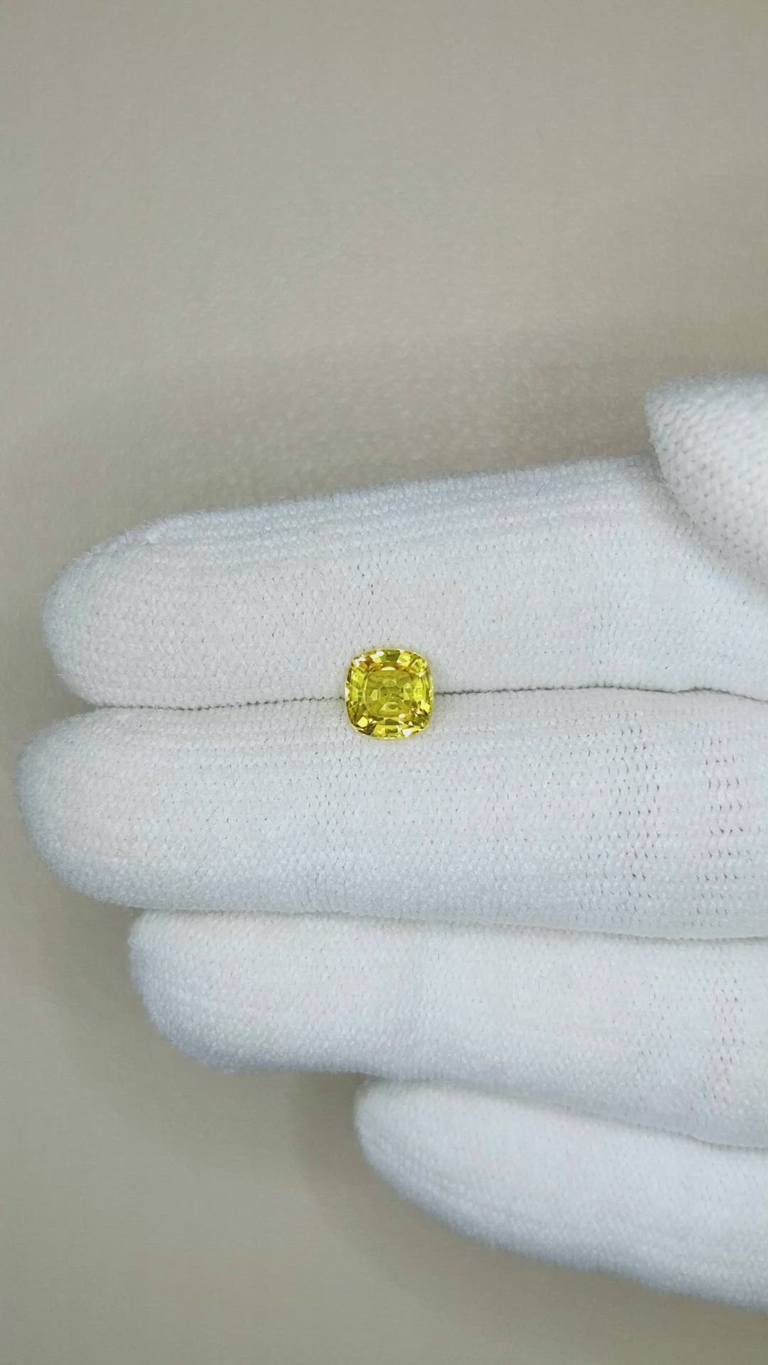 1.08 Ct. Orangish Yellow Sapphire from Ceylon (Sri Lanka) Size Video