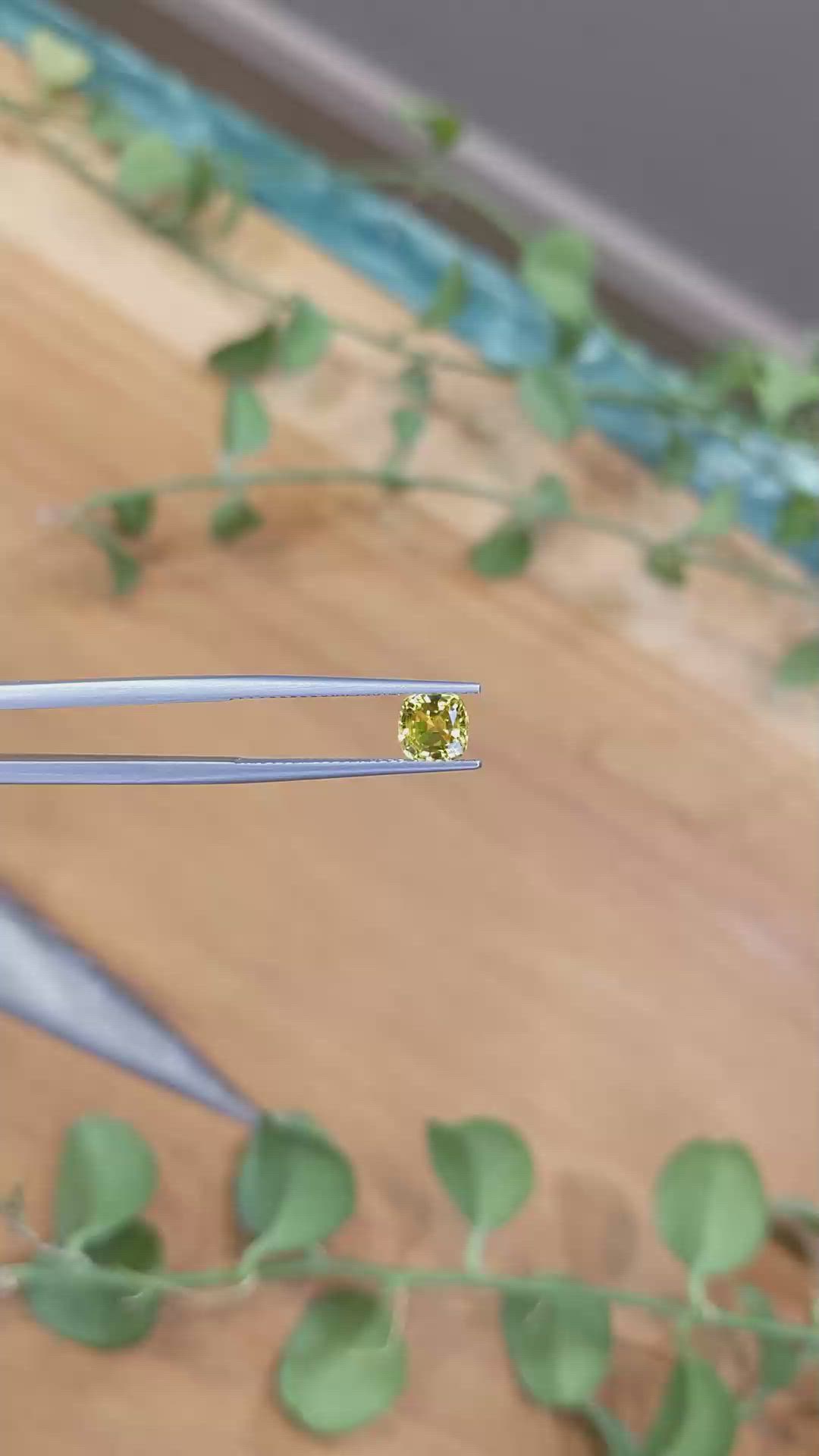 1.08 Ct. Orangish Yellow Sapphire from Ceylon (Sri Lanka) Size Video