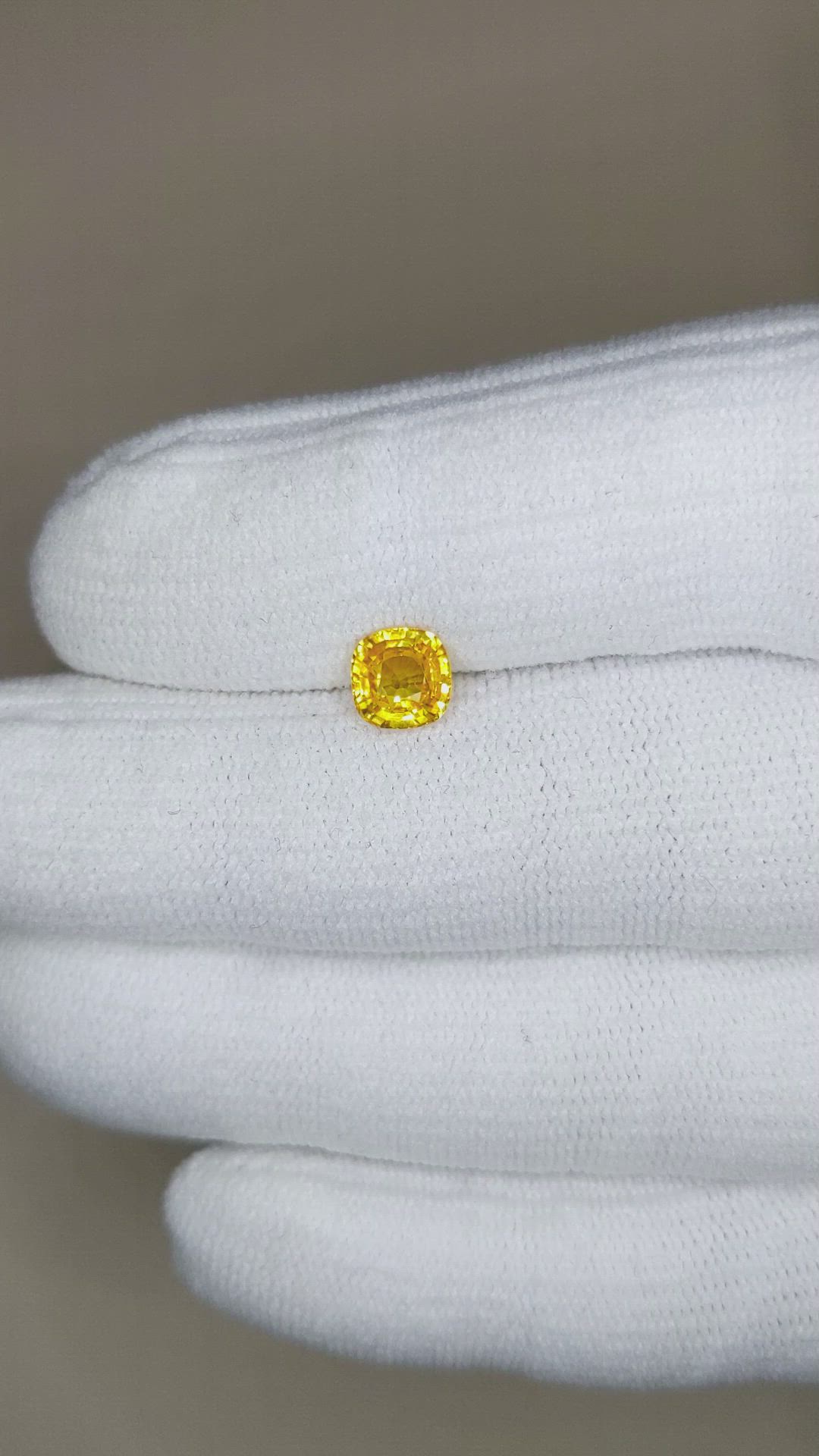 1.20 Ct. Orangish Yellow Sapphire from Ceylon (Sri Lanka) Size Video