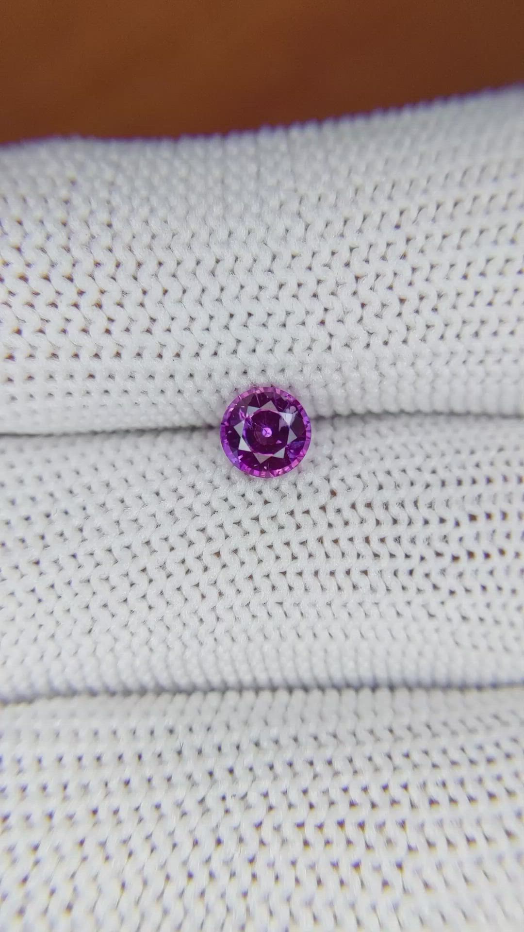 0.67 Ct. Pinkish Purple Sapphire from Ceylon (Sri Lanka) Size Video