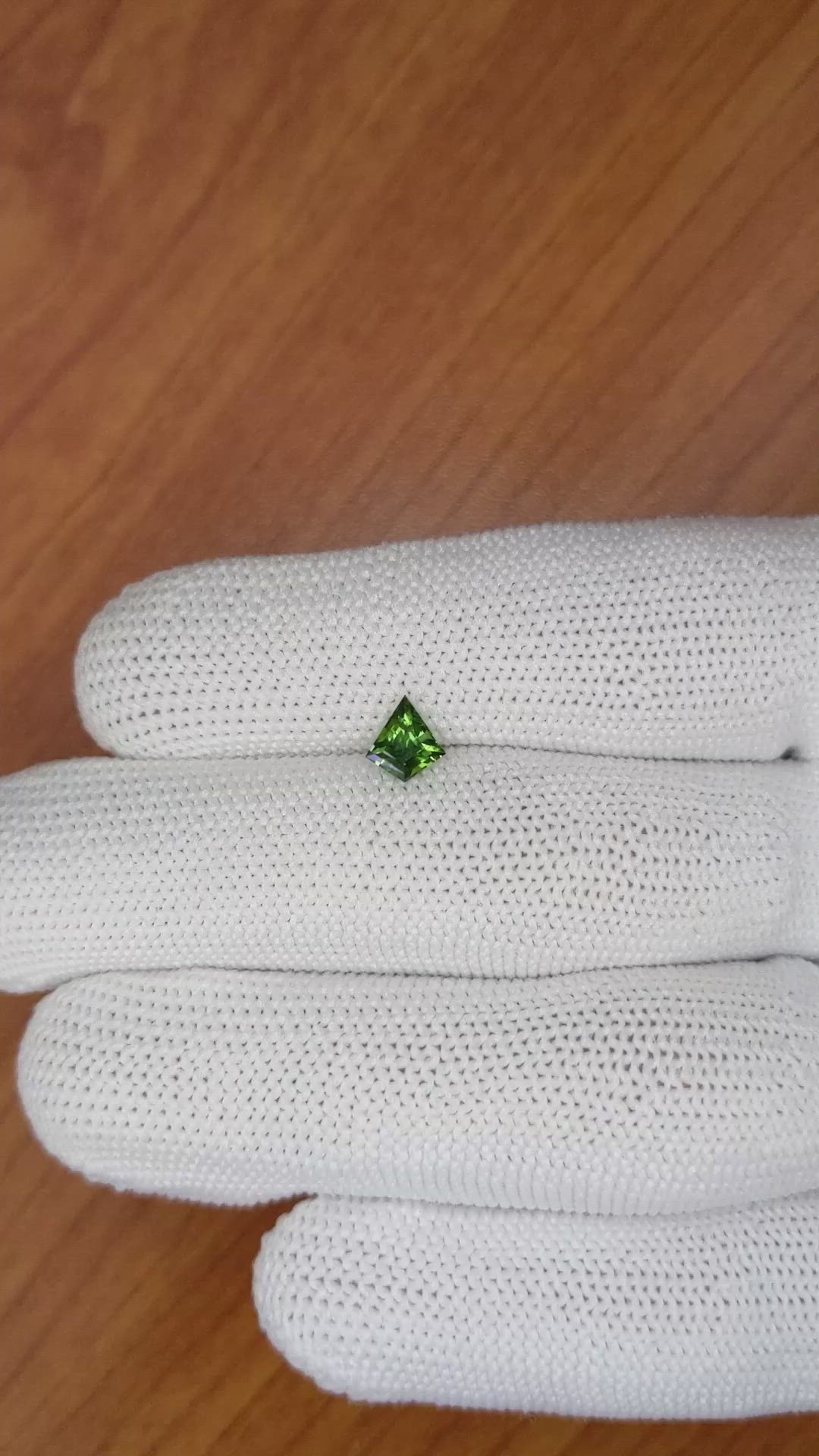0.66 Ct. Green Sapphire from Ceylon (Sri Lanka) Size Video