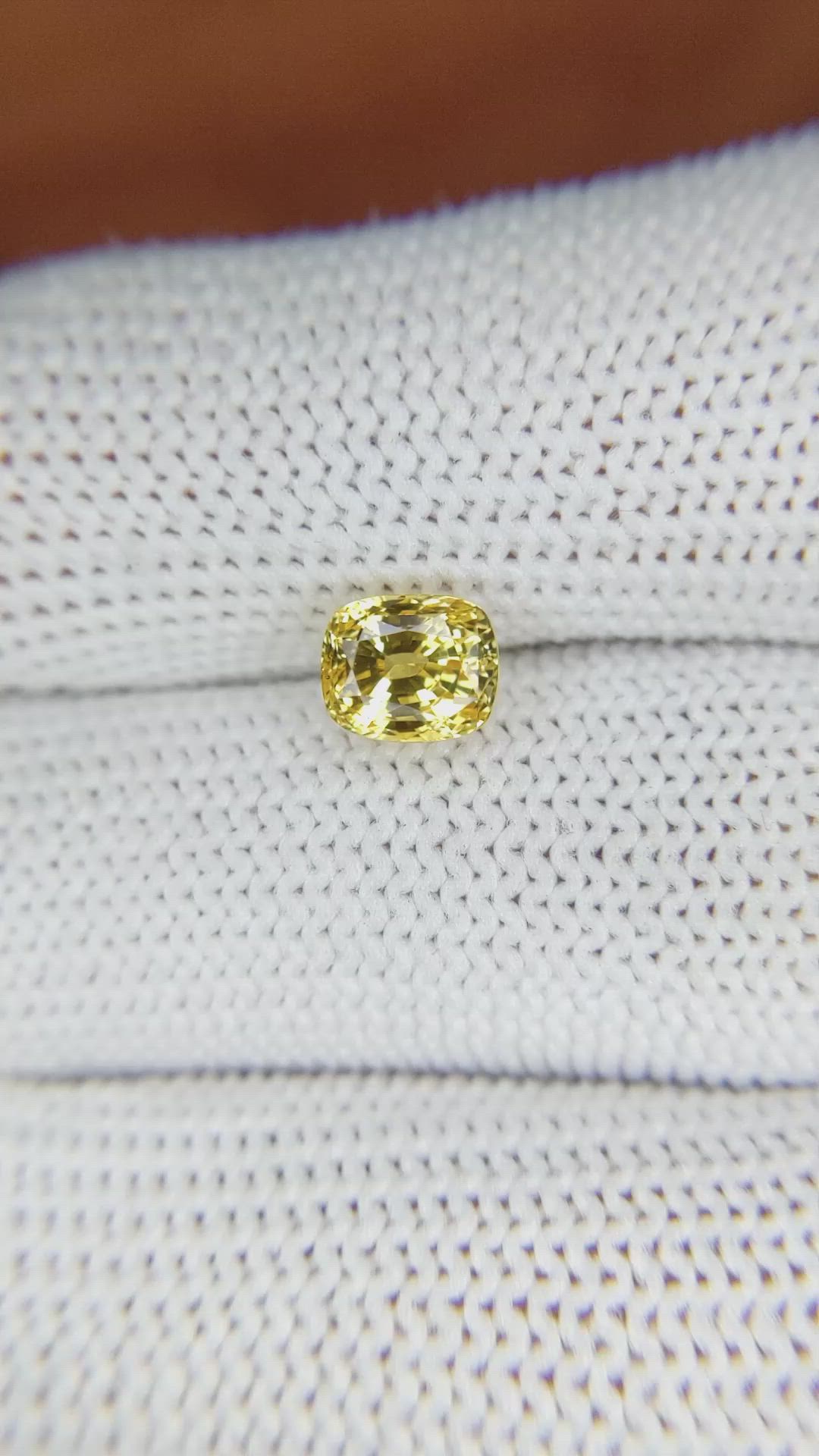 1.76 Ct. Orangish Yellow Sapphire from Ceylon (Sri Lanka) Size Video