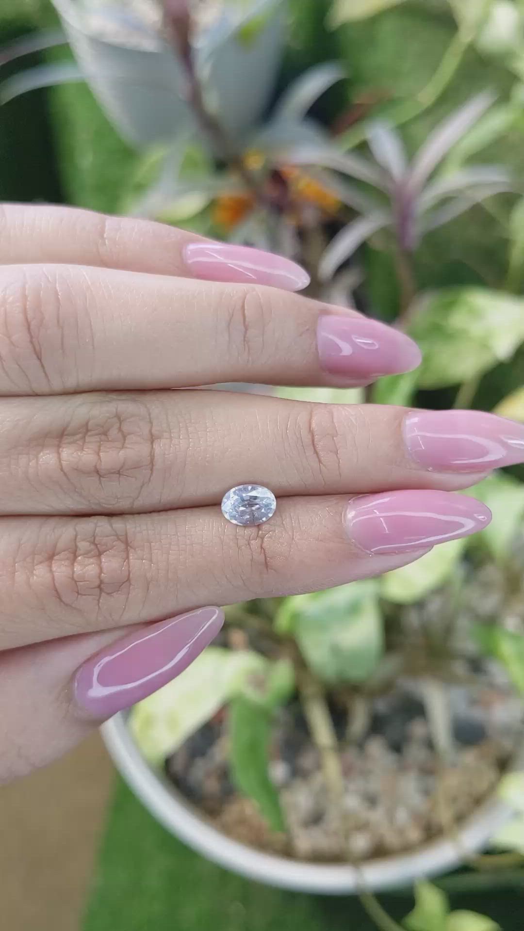 0.99 Ct. White Sapphire from Ceylon (Sri Lanka) Size Video