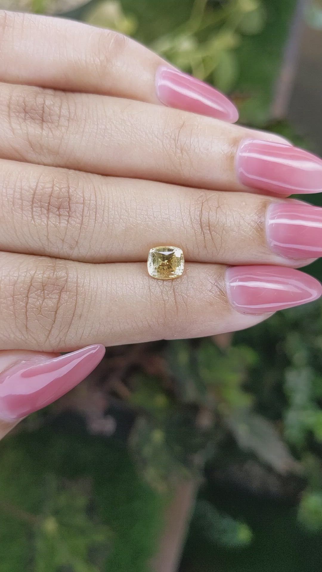 1.20 Ct. Yellow Sapphire from Ceylon (Sri Lanka) Size Video