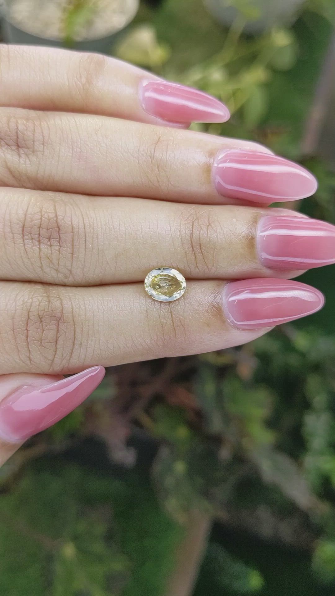 1.16 Ct. Yellow Sapphire from Ceylon (Sri Lanka) Size Video