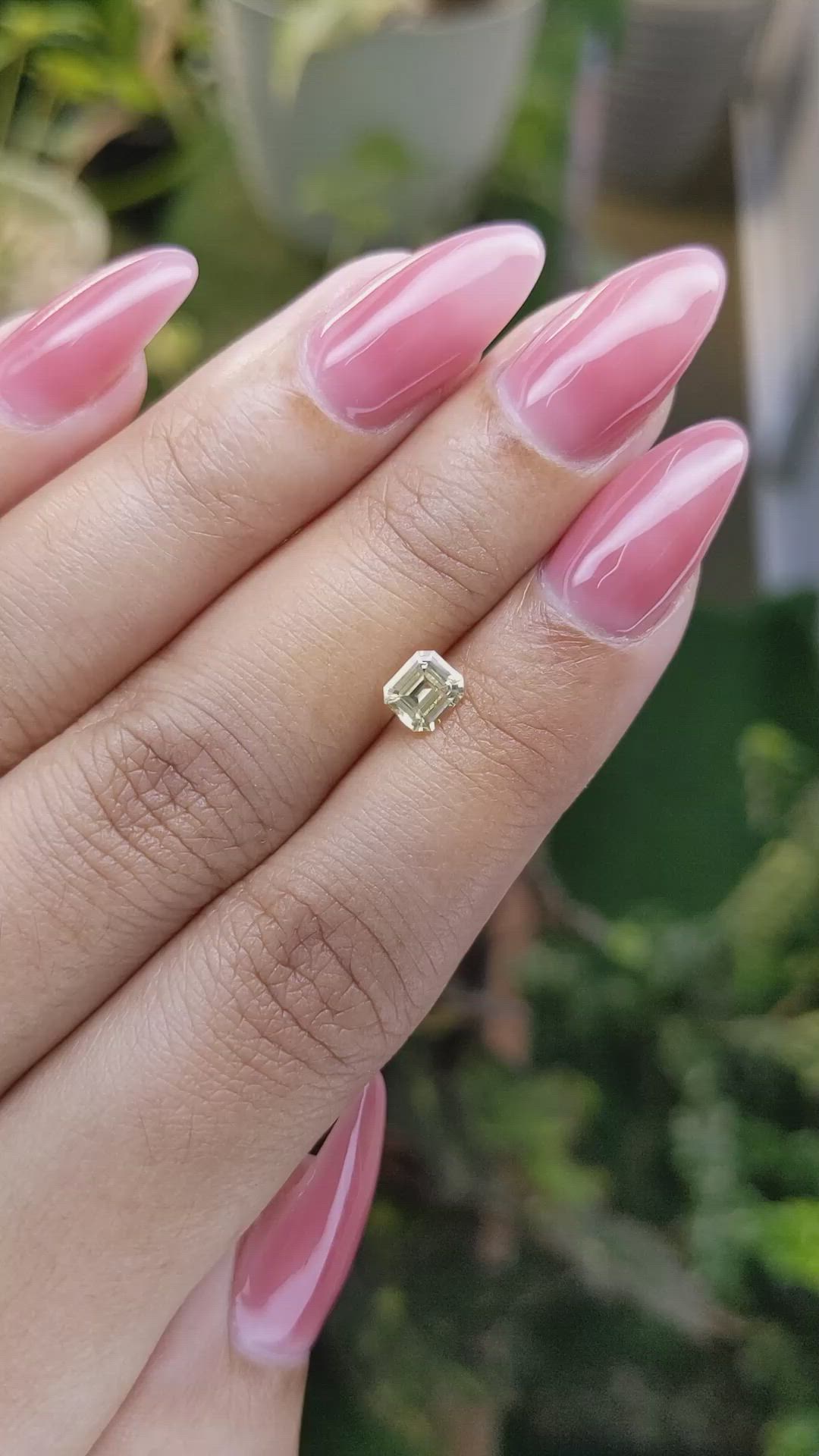 0.70 Ct. Yellow Sapphire from Ceylon (Sri Lanka) Size Video