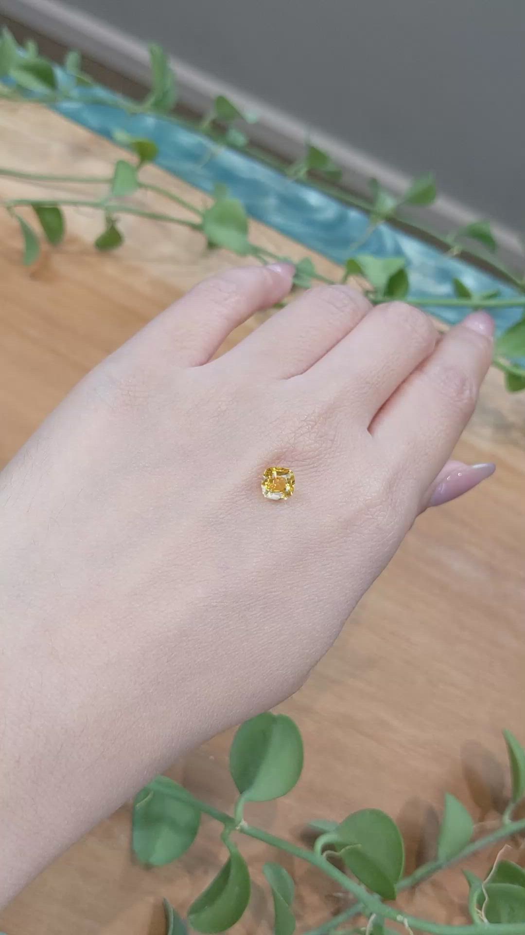 1.18 Ct. Orangish Yellow Sapphire from Ceylon (Sri Lanka) Size Video