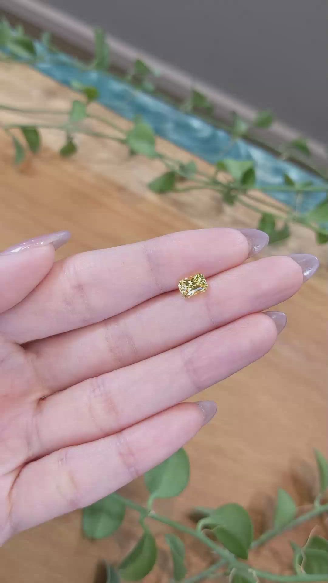 1.40 Ct. Yellow Sapphire from Ceylon (Sri Lanka) Size Video