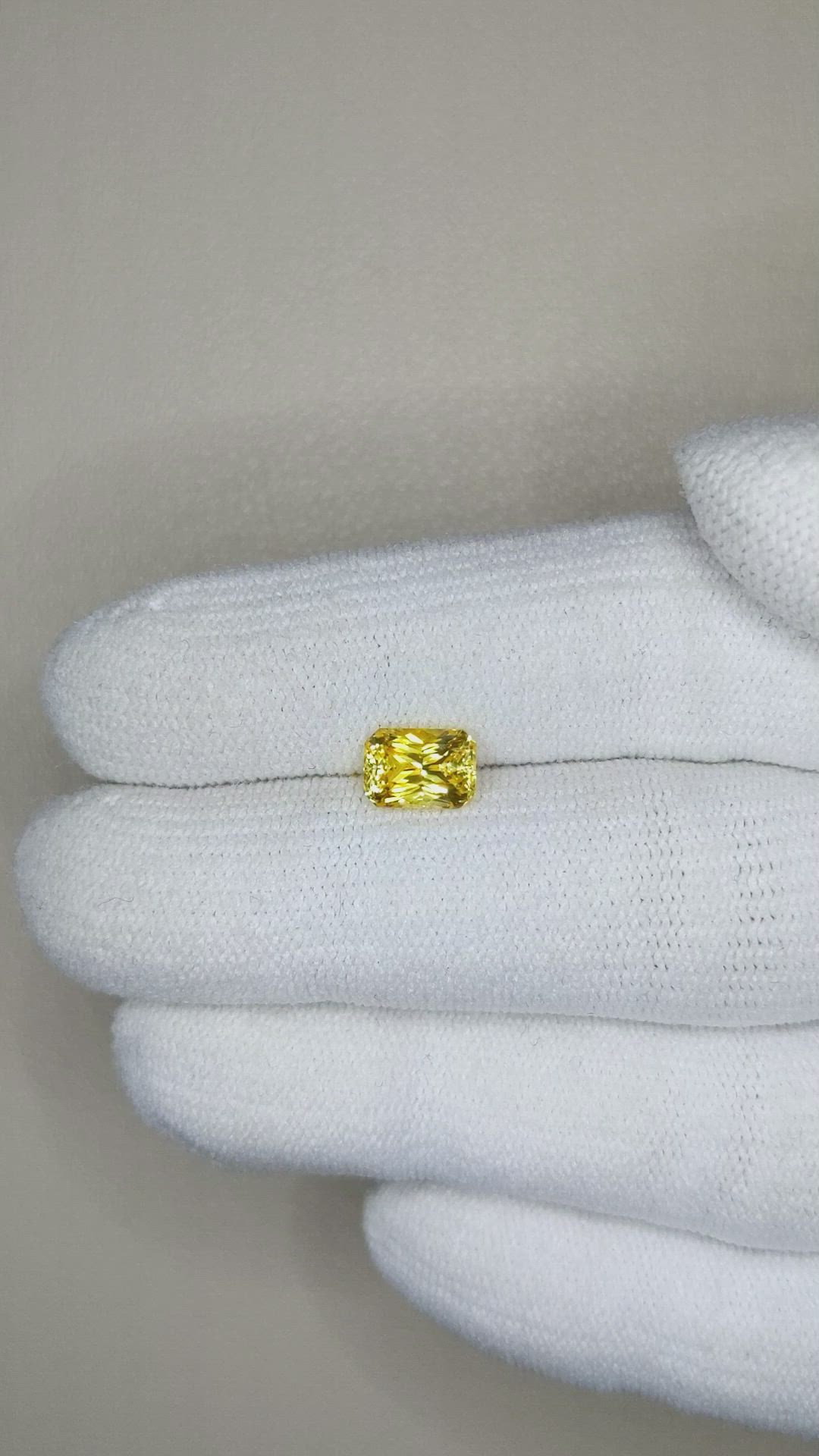 1.40 Ct. Yellow Sapphire from Ceylon (Sri Lanka) Size Video