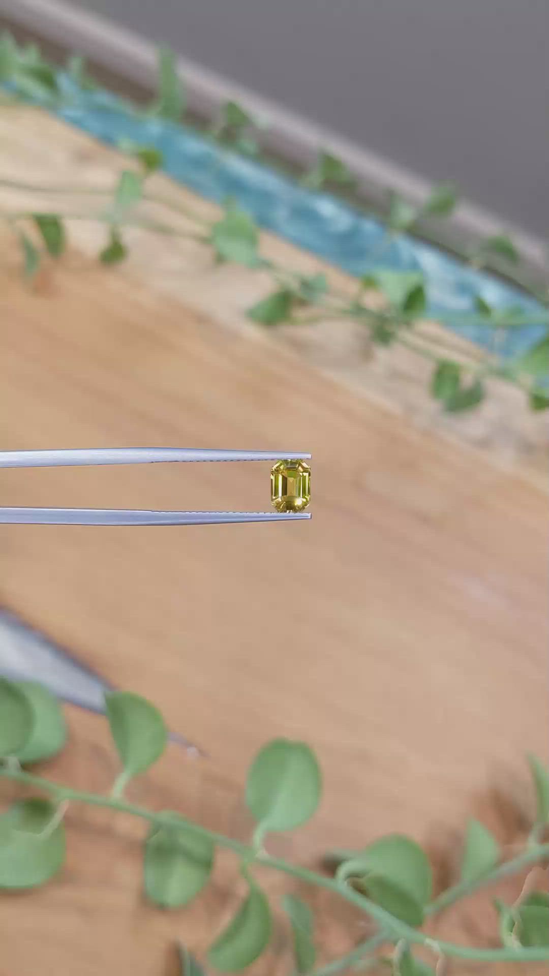 1.18 Ct. Orangish Yellow Sapphire from Ceylon (Sri Lanka) Size Video