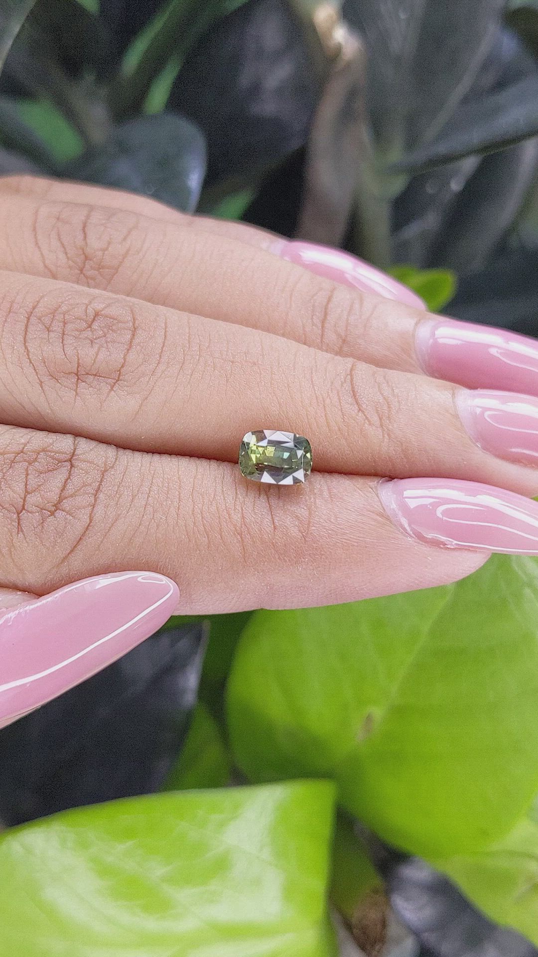 1.57 Ct. Bi Color Sapphire from Tanzania Size Video