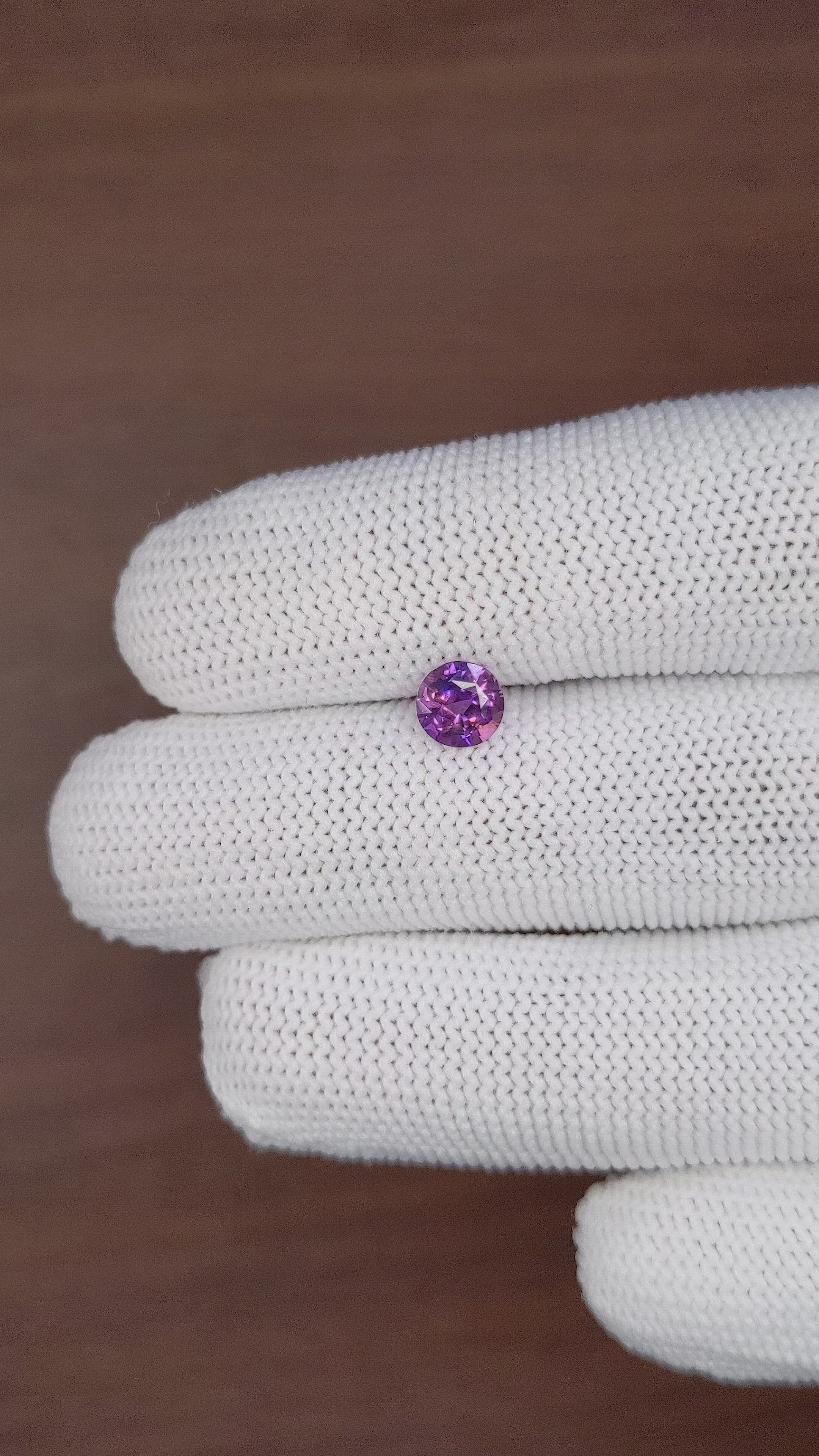 1.10 Ct. Bi Color Sapphire from Tanzania Size Video