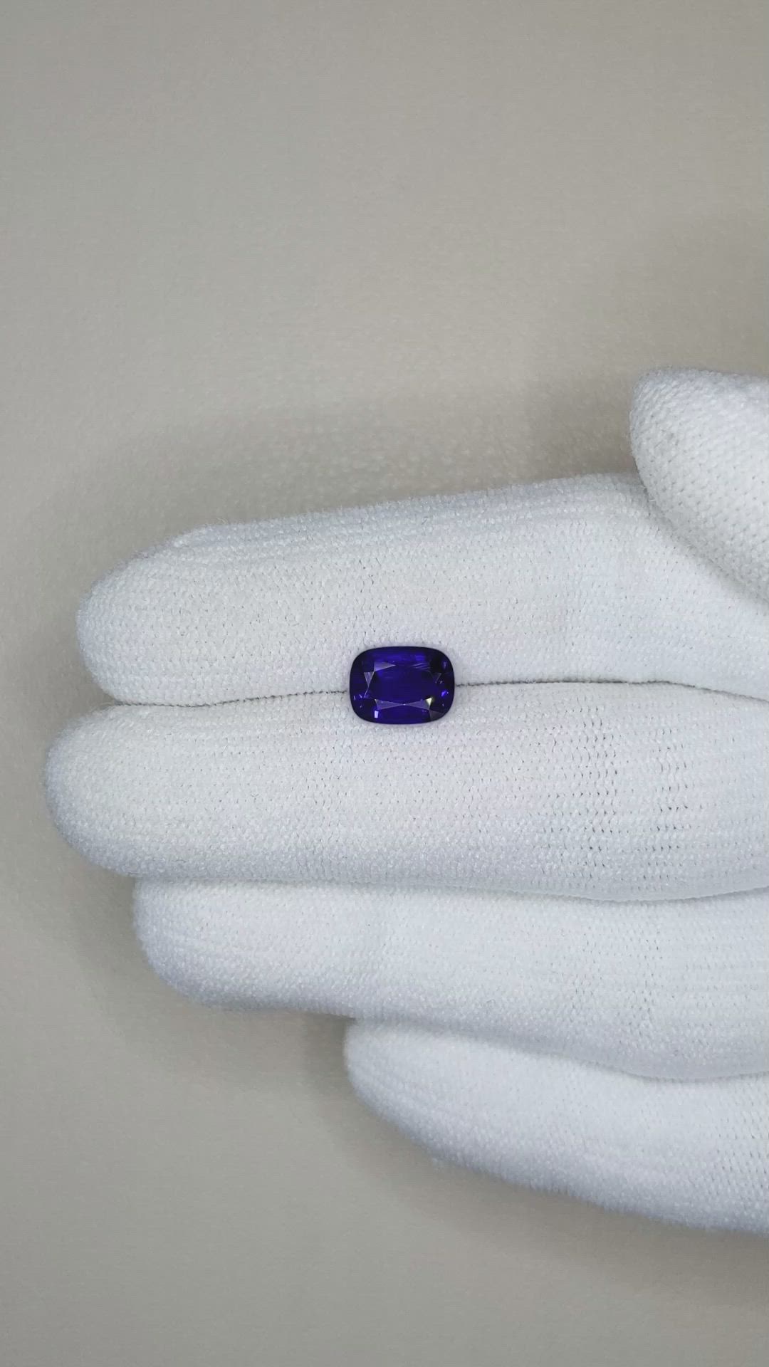 1.84 Ct. Blue Sapphire from Ceylon (Sri Lanka) Size Video