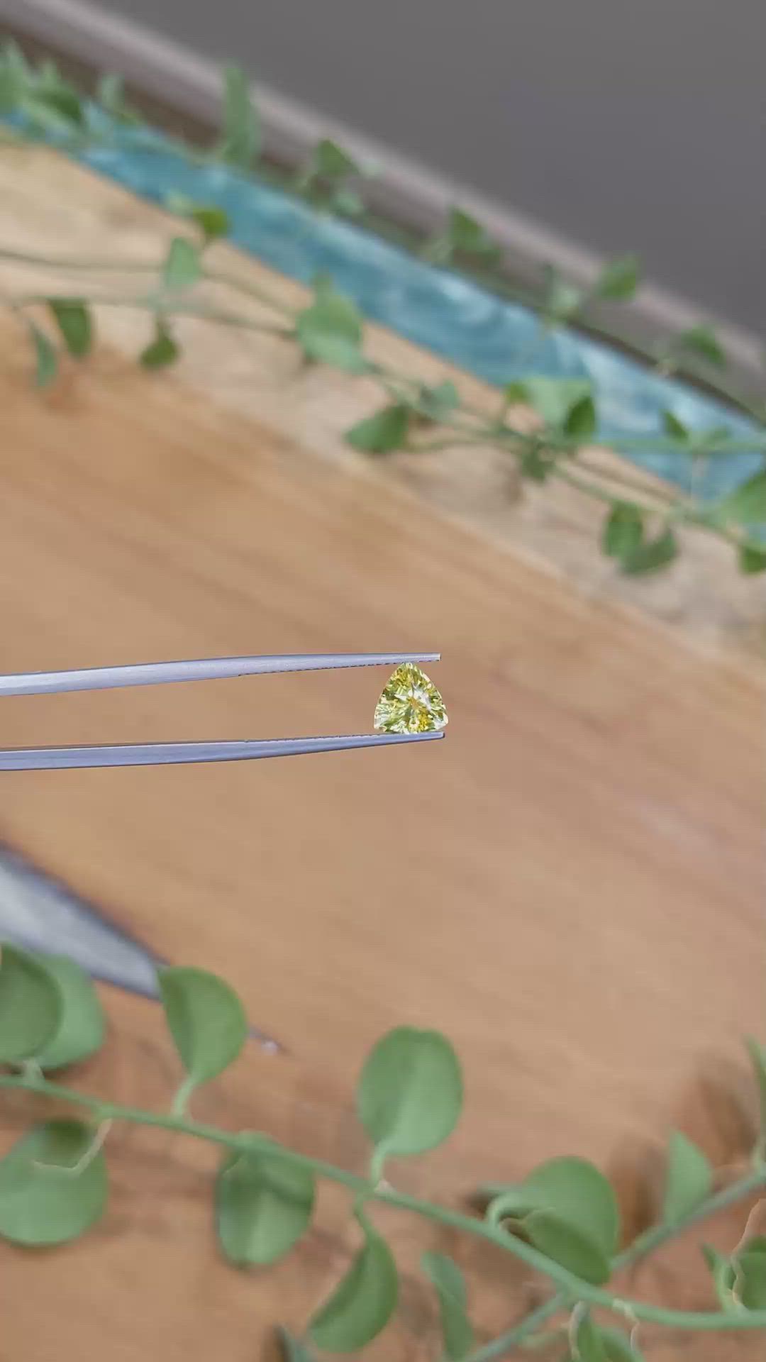 1.50 Ct. Yellow Sapphire from Ceylon (Sri Lanka) Size Video