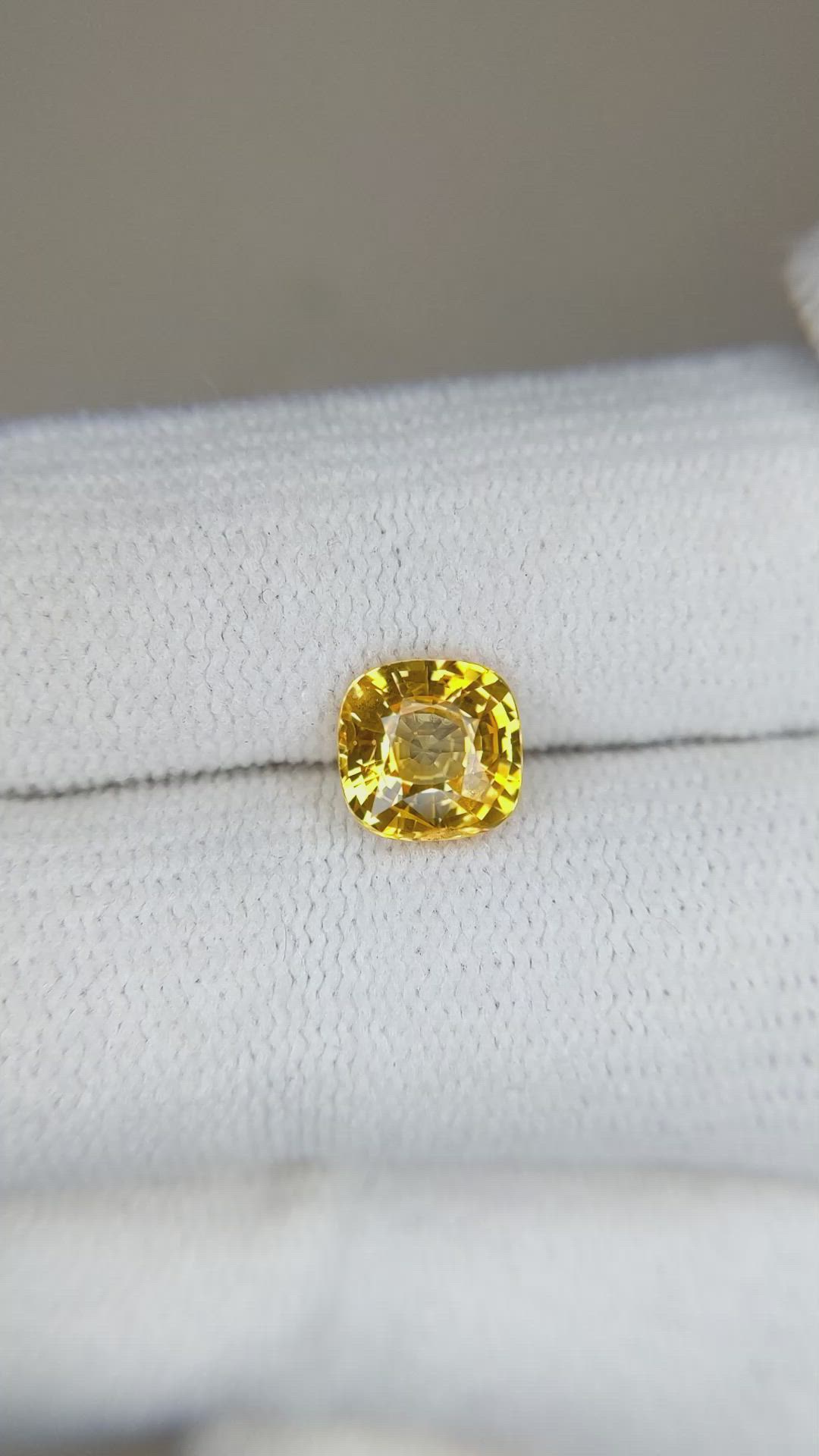 1.54 Ct. Orangish Yellow Sapphire from Ceylon (Sri Lanka) Size Video