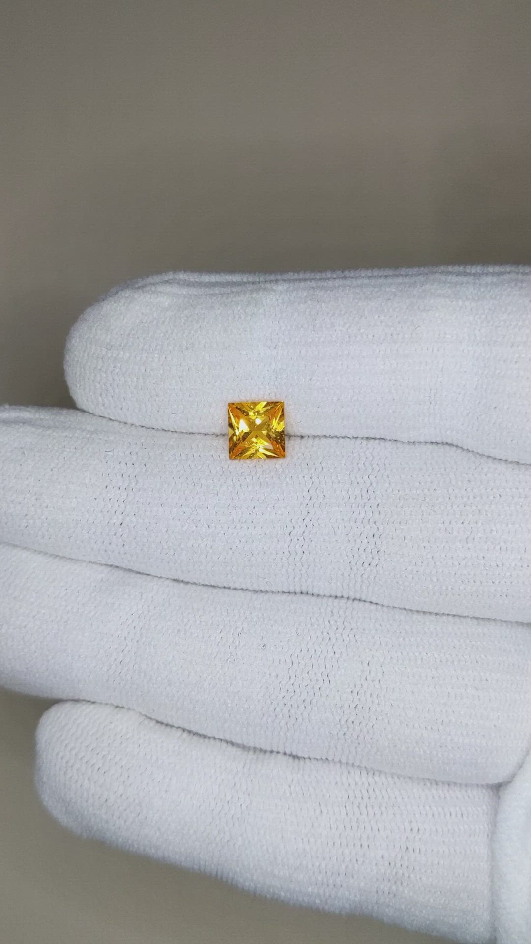 1.17 Ct. Orange Sapphire from Ceylon (Sri Lanka) Size Video