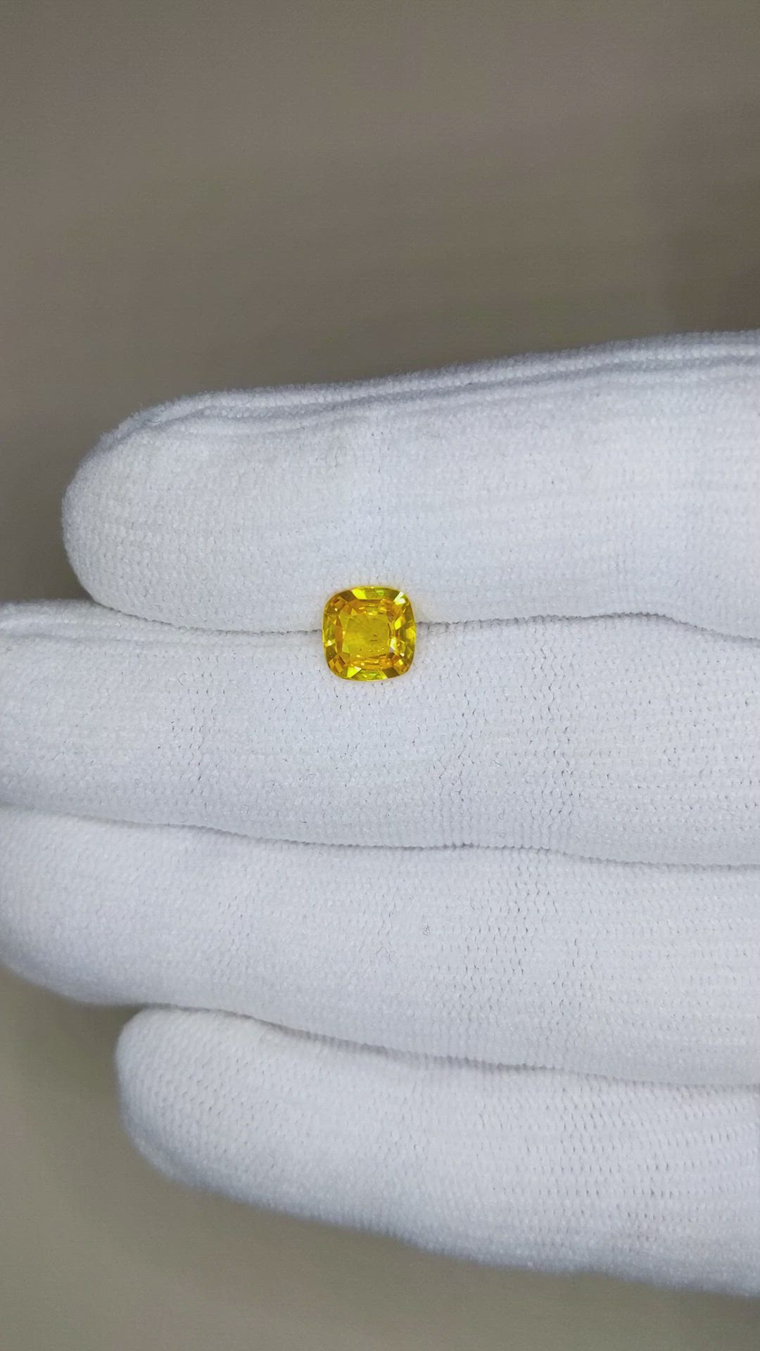 1.37 Ct. Orangish Yellow Sapphire from Ceylon (Sri Lanka) Size Video