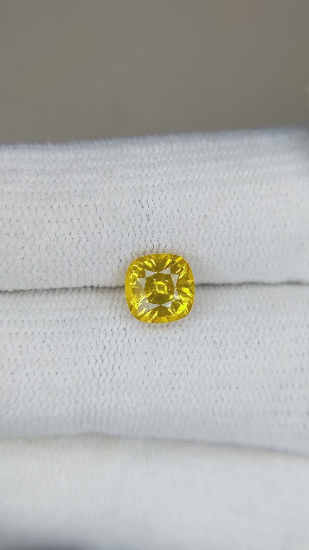 1.60 Ct. Yellow Sapphire from Ceylon (Sri Lanka) Size Video