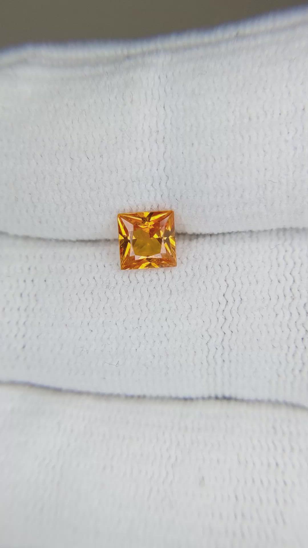 0.95 Ct. Orange Sapphire from Ceylon (Sri Lanka) Size Video