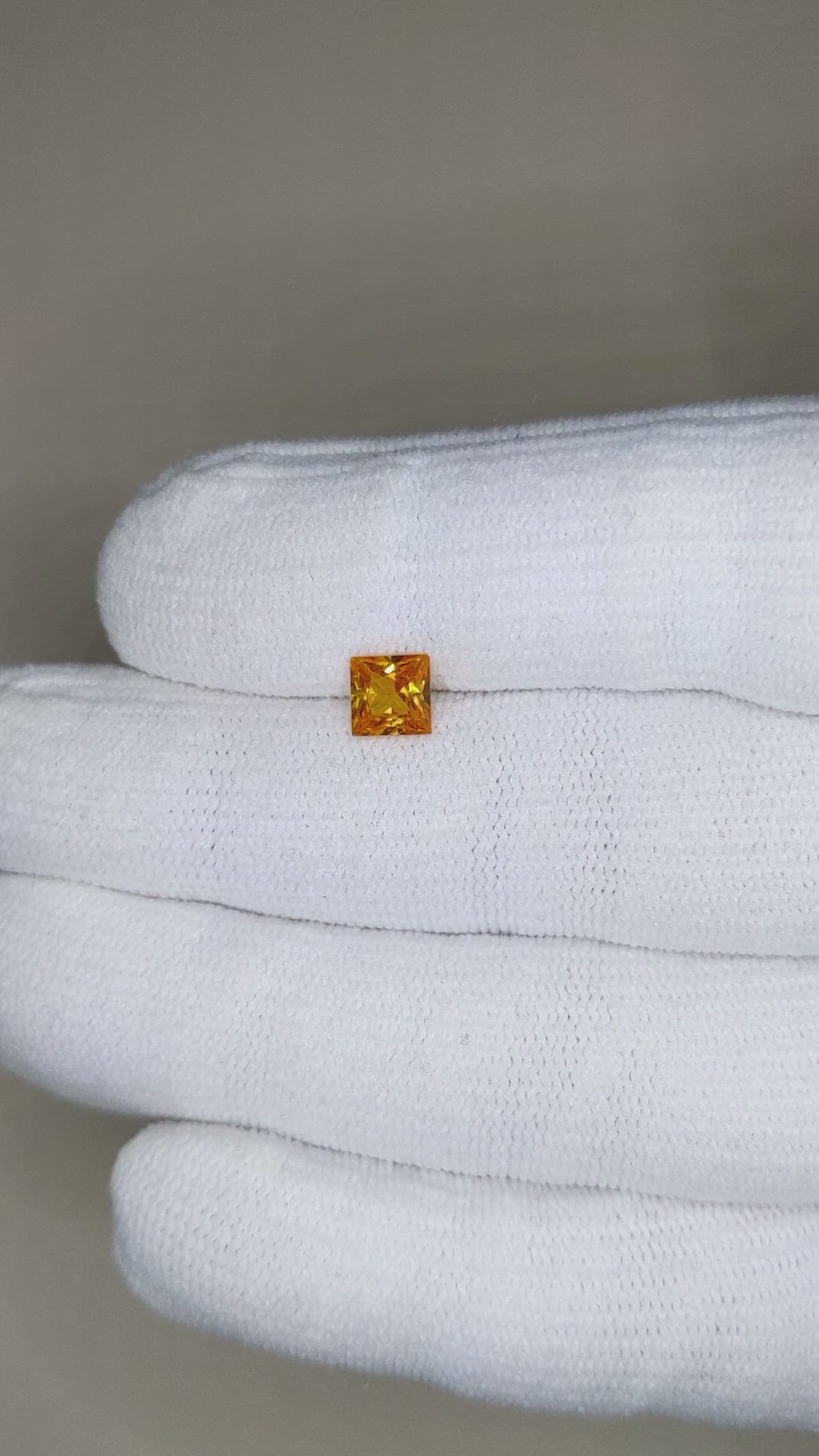 0.95 Ct. Orange Sapphire from Ceylon (Sri Lanka) Size Video