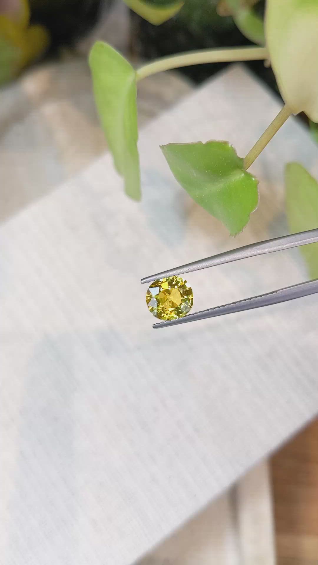 2.06 Ct. Yellow Sapphire from Ceylon (Sri Lanka) Size Video