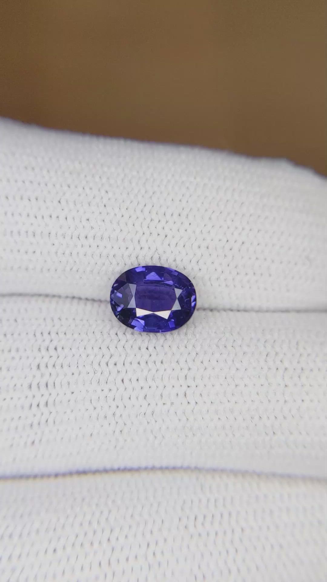 1.54 Ct. Color Change Sapphire from Ceylon (Sri Lanka) Size Video