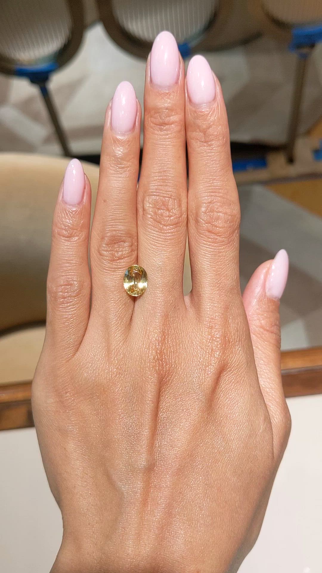 4.26 Ct. Yellow Sapphire from Ceylon (Sri Lanka) Size Video