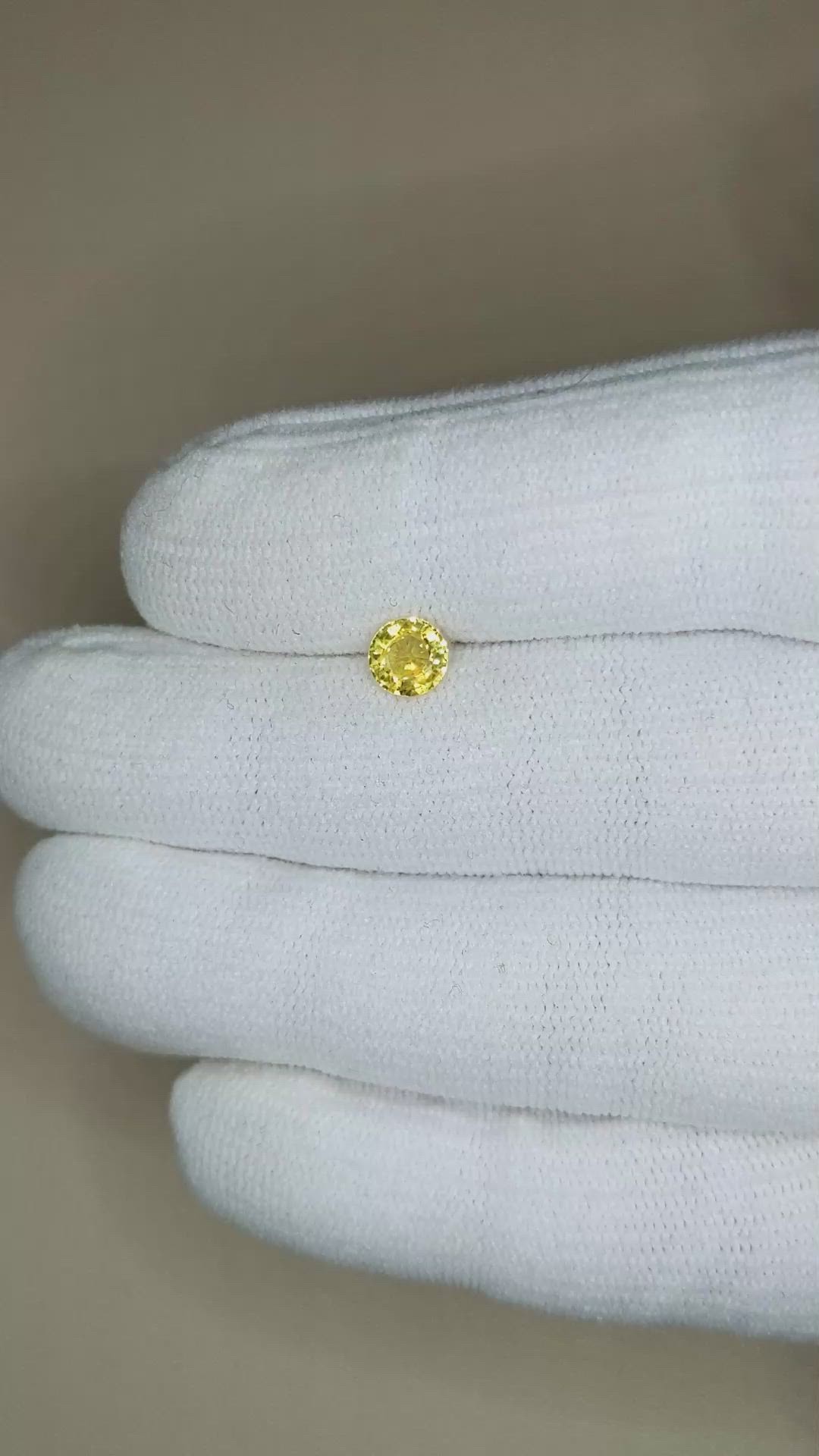 0.76 Ct. Yellow Sapphire from Ceylon (Sri Lanka) Size Video