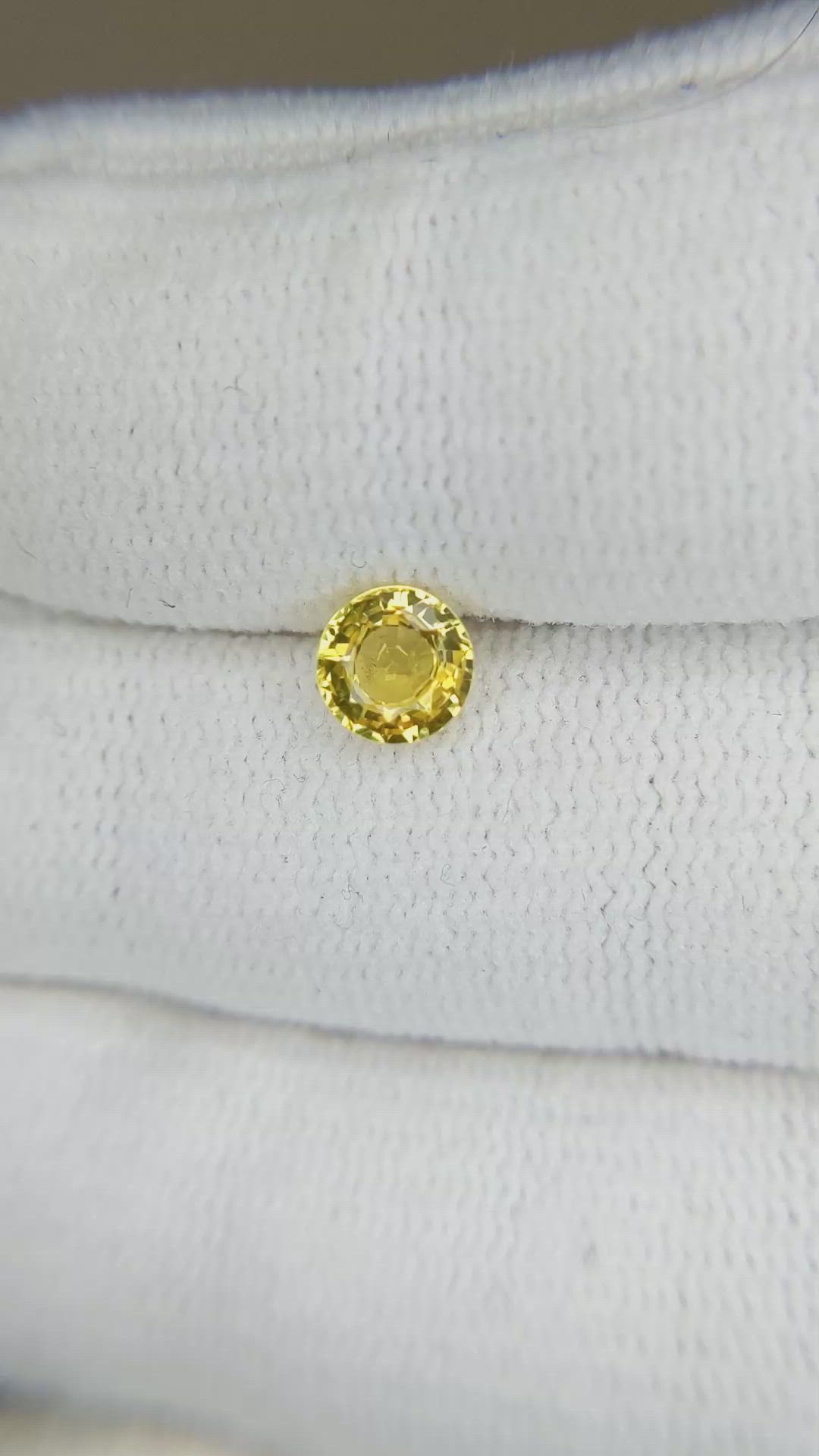 0.76 Ct. Yellow Sapphire from Ceylon (Sri Lanka) Size Video