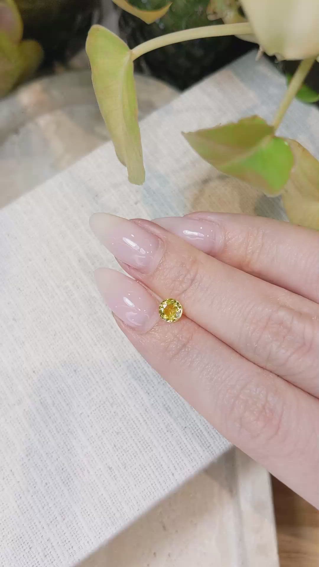 0.76 Ct. Yellow Sapphire from Ceylon (Sri Lanka) Size Video